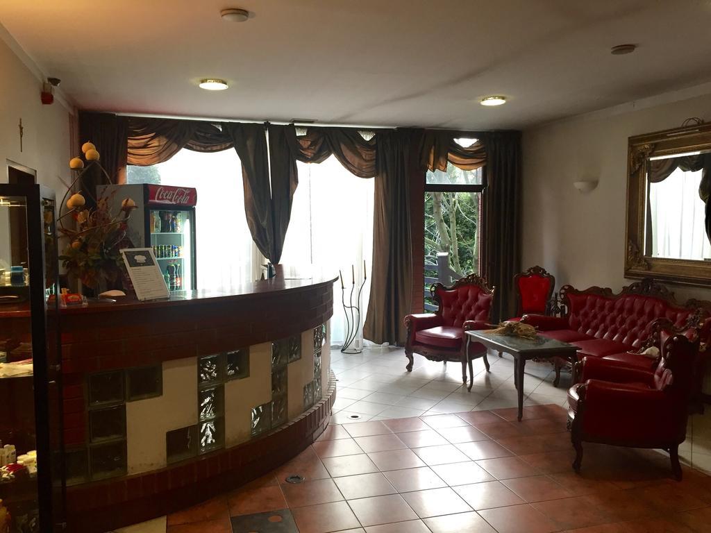 Gosciniec Raciborski ราชิบูร์ช ภายนอก รูปภาพ